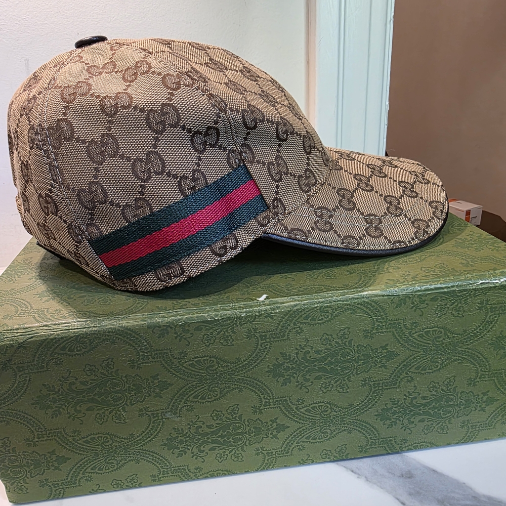 Gucci Beige Monogram Cap with Green and Red Stripe